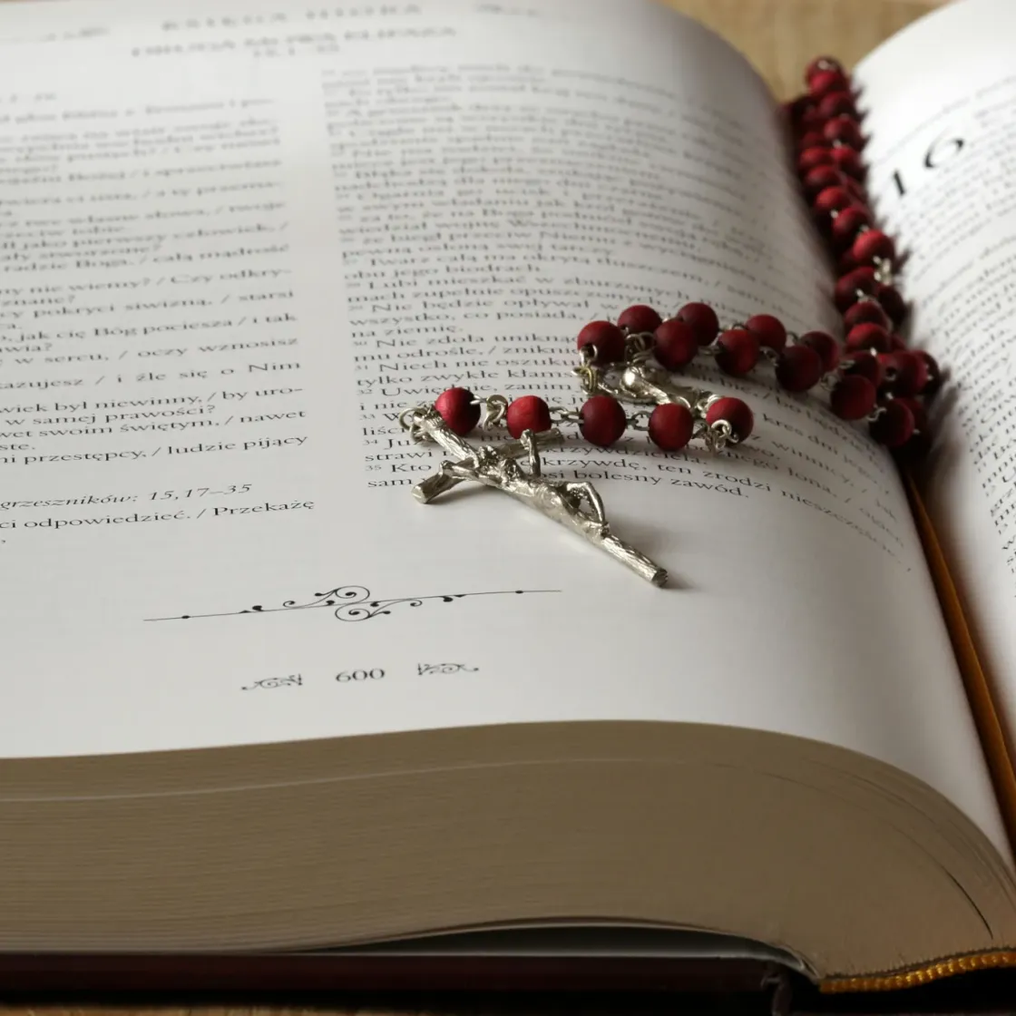 cover for Intergenerational Faith and the Miraculous Medal